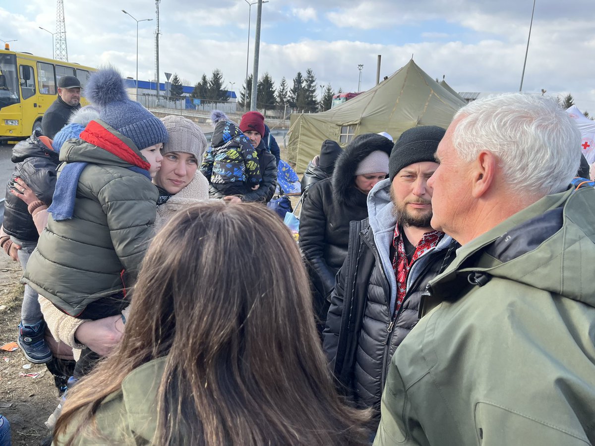 Mike Pence tweet media