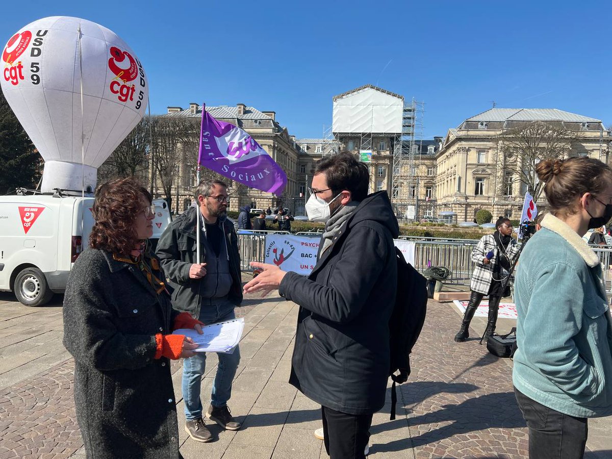 JulienPoix's tweet photo. En soutien aux psychologues mobilisés partout en France pour demander une revalorisation à hauteur de leur qualification bac+5. M. @olivierveran il faut aussi les intégrer au #Segur2 de la #Sante !
#hautsdefrance https://t.co/gjsWV8gFQa