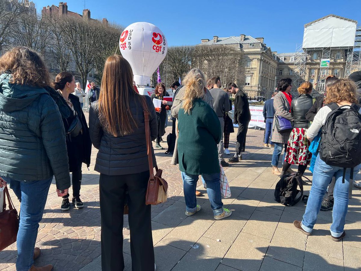 JulienPoix's tweet photo. En soutien aux psychologues mobilisés partout en France pour demander une revalorisation à hauteur de leur qualification bac+5. M. @olivierveran il faut aussi les intégrer au #Segur2 de la #Sante !
#hautsdefrance https://t.co/gjsWV8gFQa