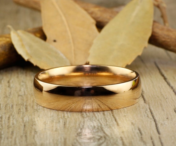 JRingStudio's tweet photo. Handmade Rose Gold Dome Plain Wedding Band, https://t.co/5a3IWLG3Bf #handmade #jewelry #personalizedring #polished #dome #rosegold @etsymktgtool https://t.co/65txX7chMU
