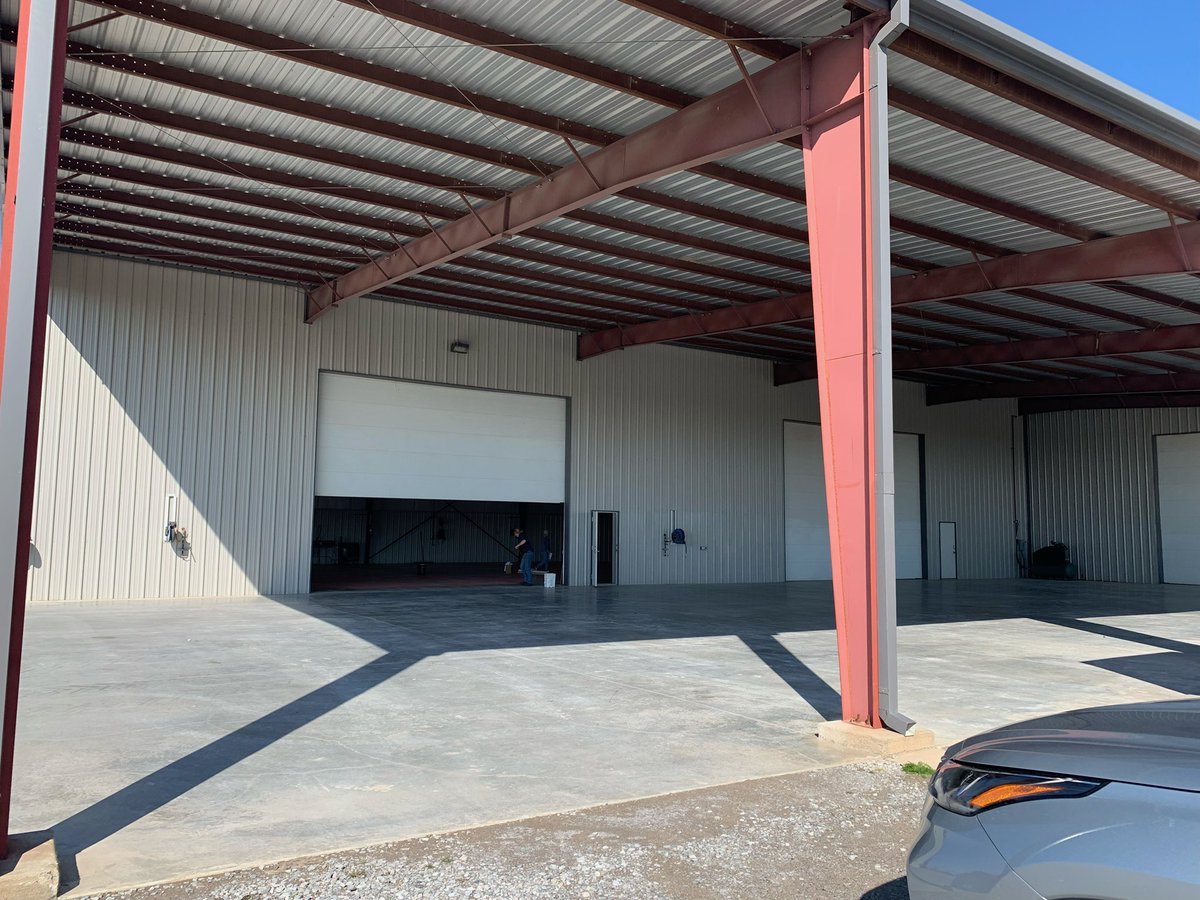 asumidsouth's tweet photo. The Tommy Goldsby Wild Game Dinner and Auction transformation is underway!
#TGWGD #ASUMidSouth https://t.co/OVc53WGGFj