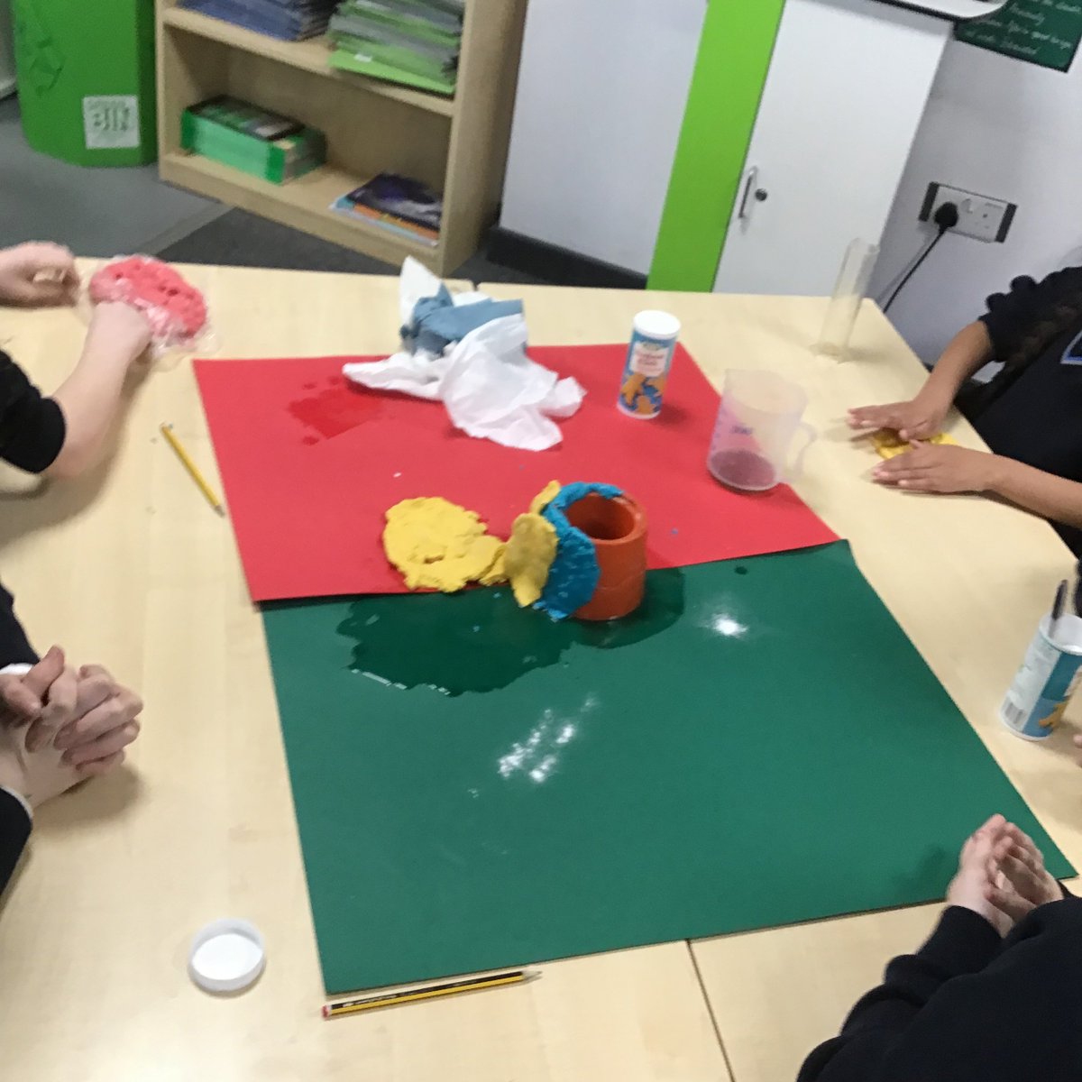 Ms Cutri tweet media