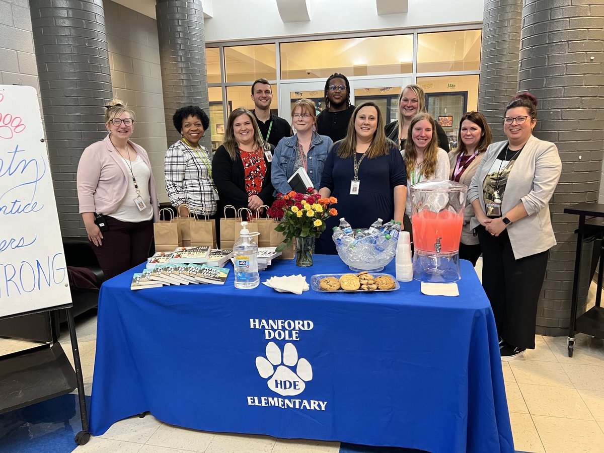 Susan Heaggans (@heaggans3) on Twitter photo Welcome to Hanford Dole Elementary! Accelerate Rowan Lab School apprentices enjoy their tour and learning about programs and resources at Dole. Another awesome school visit! <a href="/HDBobcats/">Hanford Dole Bobcats</a> <a href="/nbuckner7/">Nicole Buckner</a> <a href="/koontzpanthers/">Koontz Elementary School</a> Welcome to Hanford Dole Elementary! Accelerate Rowan Lab School apprentices enjoy their tour and learning about programs and resources at Dole. Another awesome school visit! <a href="/HDBobcats/">Hanford Dole Bobcats</a> <a href="/nbuckner7/">Nicole Buckner</a> <a href="/koontzpanthers/">Koontz Elementary School</a>
