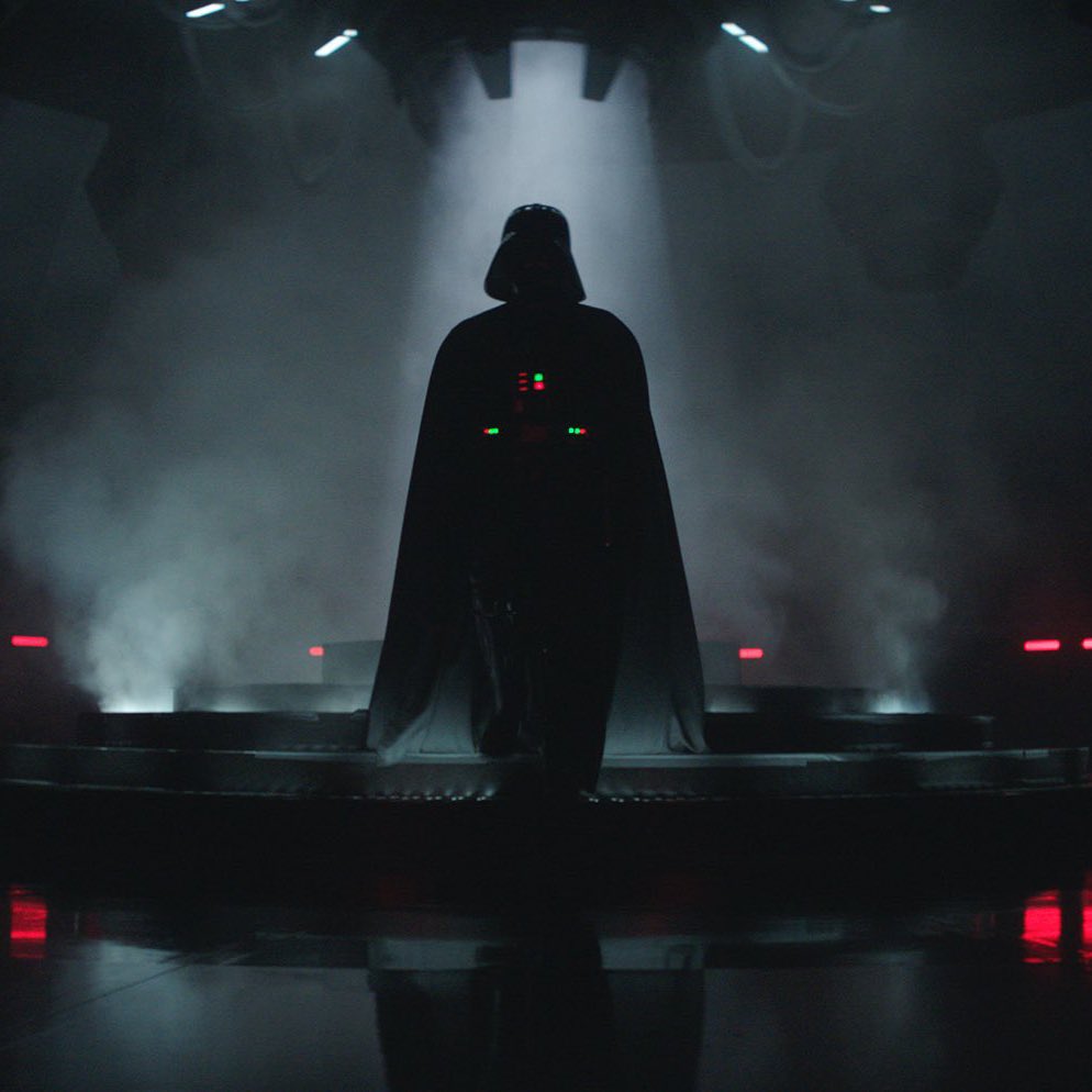 chloewritescifi's tweet photo. DARTH VADER IS BACK
I REPEAT
DARTH VADER IS BACK https://t.co/uUXTCIntOG