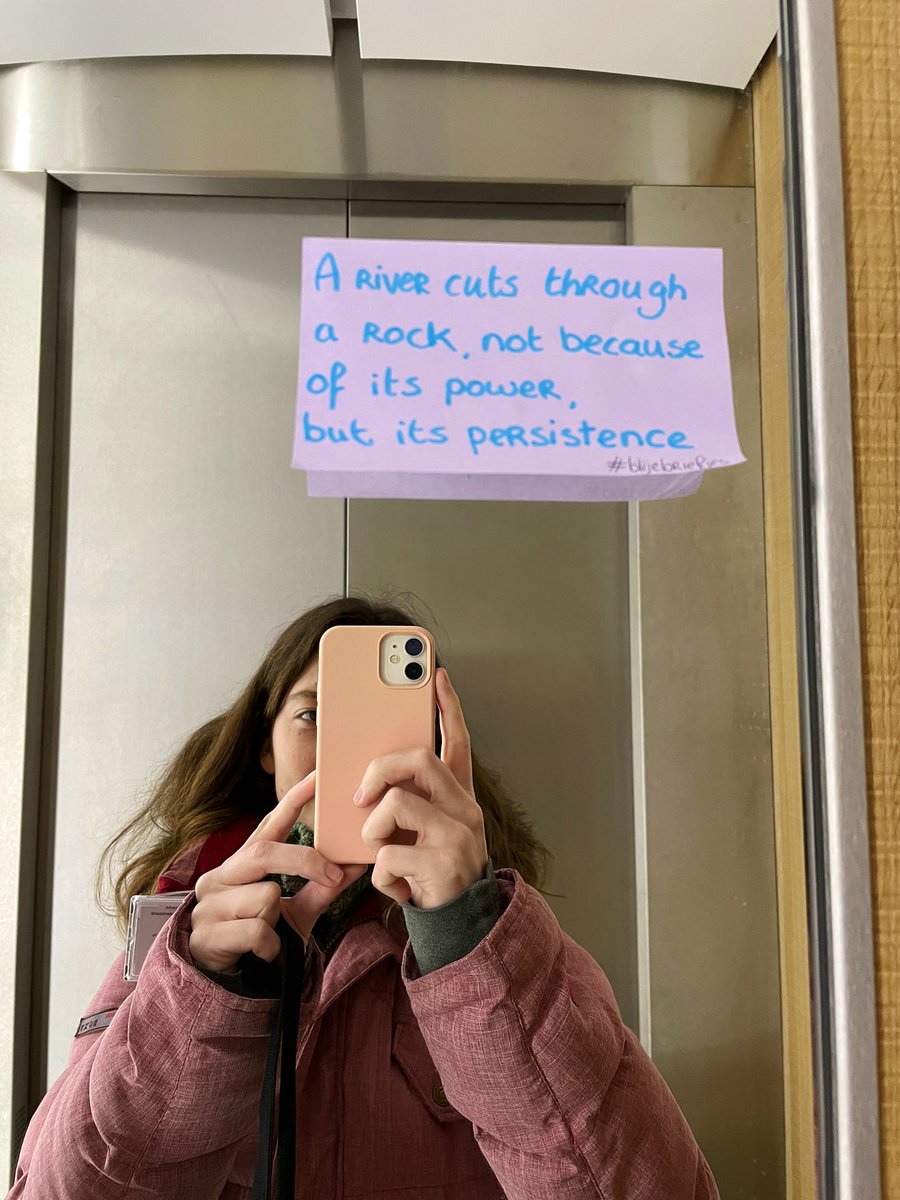 julia_kasch's tweet photo. Found these post-its in the lift yesterday at the VMA building @UniUtrecht @UUGeo 
Thank you to whoever did this 😃👍🏻 https://t.co/9waBrHu1rR