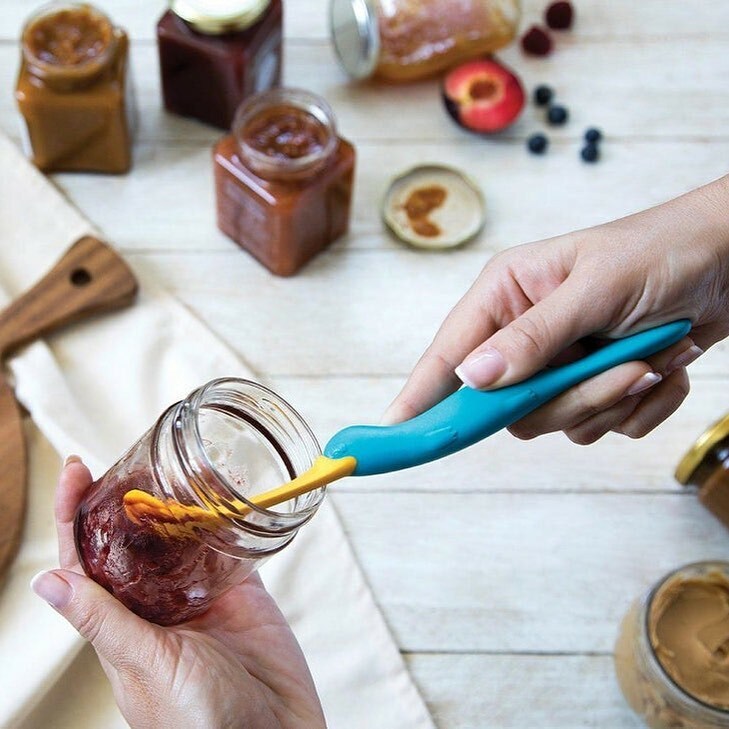 popixdesign's tweet photo. Splatypus si farà strada dal basso verso l'alto del barattolo. Così puoi goderti fino all'ultima goccia della tua marmellata!

Acquistalo online cliccando sul link in #bio 

#popixdesignstore #spatola #duffyduck #anatra #splatypus #kitchendesign #kitchen… https://t.co/1rE1KCivPi https://t.co/wiWstzi4Zv