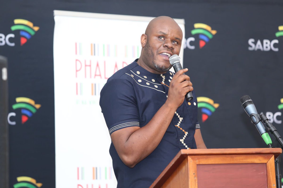 Magubane's tweet photo. Today I was honoured to be given an opportunity to Direct the Programme for the Limpopo #SABC85 Celebration
cc @SABCPortal @Munghana @ThobelaFMYaka @Phalaphala https://t.co/RZq8JhVxYt
