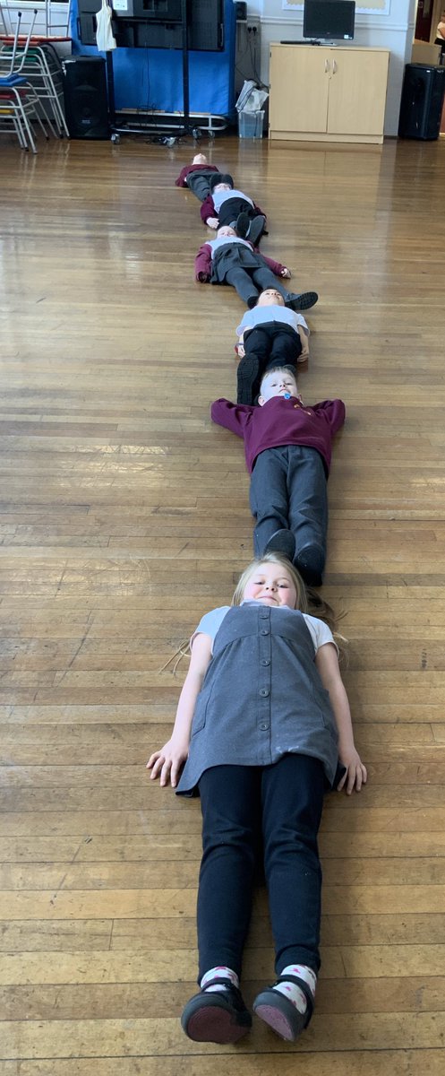 ABCPschool's tweet photo. #Class34W were learning about the digestive system today and were shocked to find out their small intestine measures up to about 7m long, that is about the length of the 6 children lying down! #ABscience #DigestiveSystem https://t.co/9NT9OC5vTW