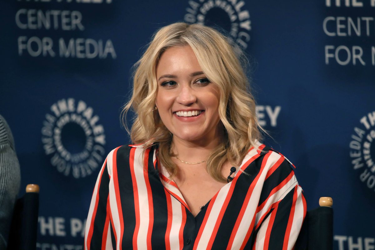 Disney_Wiki's tweet photo. Happy Birthday, Emily Osment
For Disney, she played Lilly Truscott/Lola Luftnagle in #HannahMontana. She also played Melissa Morris in #Dadnapped, in which she sang "The Hero in Me." Additionally, she voiced Kendall Perkins in #KickButtowski: Suburban Daredevil. https://t.co/fmyamIMR5c