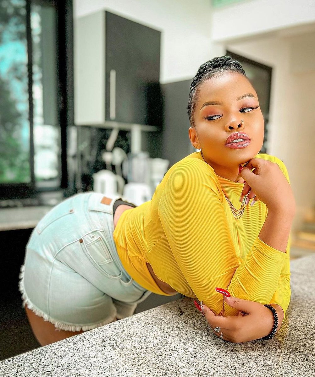 VideoNigerian's tweet photo. A snack you must taste.

@VideoNigerian @Pornhub #NigerianLeakedxxx #9jaleakedxxx #xxnx #BlackWomen #ebony #GHPorn #MzansiHotties #NigerianLeakedxxx https://t.co/QUTuDqurjw