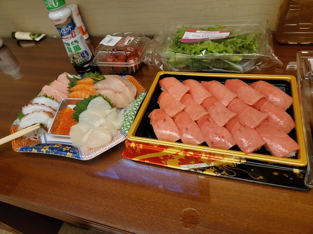 宵夜時間
#香港情侶 #hkcouple #hkbisexual