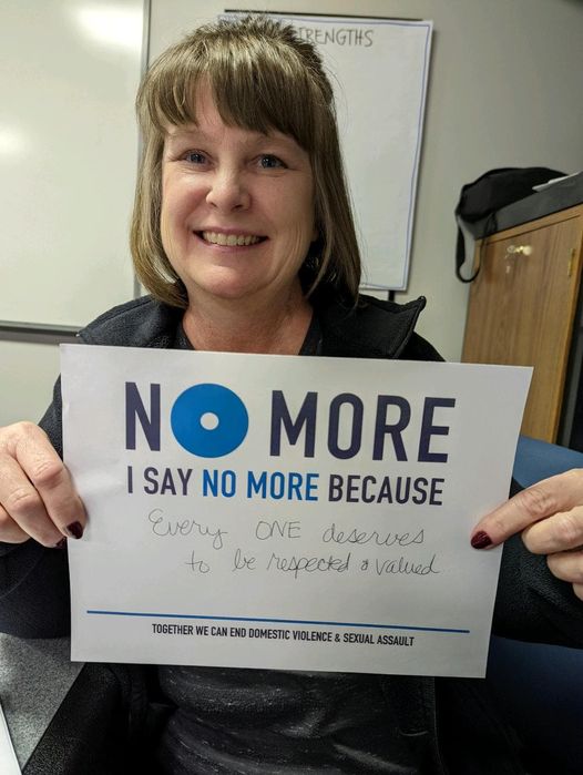 HopeCrisis's tweet photo. Michelle, one of our awesome board members, says NO MORE because EVERYONE deserves to be respected and valued.  Why do YOU say NO MORE? Tell us in the comments! #jointhechorus #NOMORE https://t.co/yiSzoYAQe8
