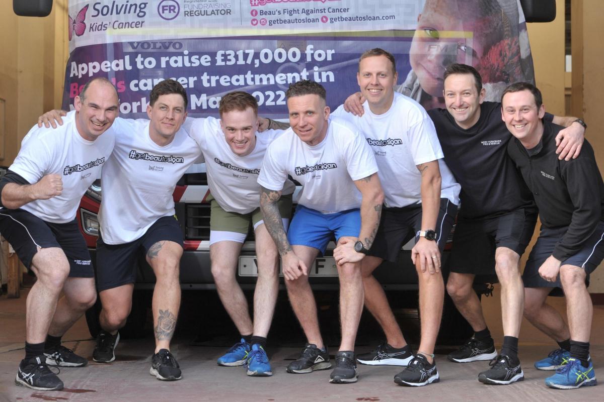 Kirklees District (@wyfrskirkteam) on Twitter photo #cleckheatonfirestation running 4 miles every 4 hours for 48 hours in aid of <a href="/SKC_UK/">Solving Kids' Cancer UK 🎗</a> #solvingkidscancer Please support if you can 🚒🚒🚒🚒solvingkidscancer.org.uk/Appeal/cleckhe… <a href="/WYFRS/">West Yorkshire Fire and Rescue Service</a> <a href="/Edens_Army_/">Eden's Fight Against Cancer - Eden's Army</a> <a href="/BBCLookNorth/">BBC Yorkshire</a> <a href="/yorkshirelive/">YorkshireLive</a> <a href="/itvcalendar/">ITV News Calendar</a> <a href="/PackedLunchC4_/">StephsPackedLunch</a> <a href="/thismorning/">This Morning</a> #cleckheatonfirestation running 4 miles every 4 hours for 48 hours in aid of <a href="/SKC_UK/">Solving Kids' Cancer UK 🎗</a> #solvingkidscancer Please support if you can 🚒🚒🚒🚒solvingkidscancer.org.uk/Appeal/cleckhe… <a href="/WYFRS/">West Yorkshire Fire and Rescue Service</a> <a href="/Edens_Army_/">Eden's Fight Against Cancer - Eden's Army</a> <a href="/BBCLookNorth/">BBC Yorkshire</a> <a href="/yorkshirelive/">YorkshireLive</a> <a href="/itvcalendar/">ITV News Calendar</a> <a href="/PackedLunchC4_/">StephsPackedLunch</a> <a href="/thismorning/">This Morning</a>