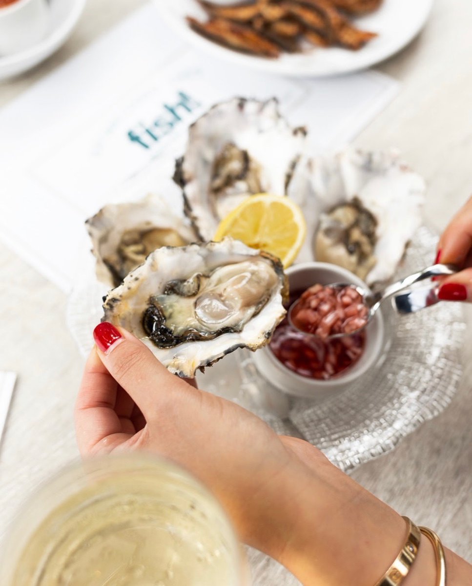 Mother's Day is approaching and we know exactly what she'd love... A glass or two of bubbles and a seafood spread. 🦪💗

We're open for lunch on Sunday 27th March, to make your Mother's Day reservation you can reach us at 020 8546 2886. 📞

#londonrestaurant #londonfoodie