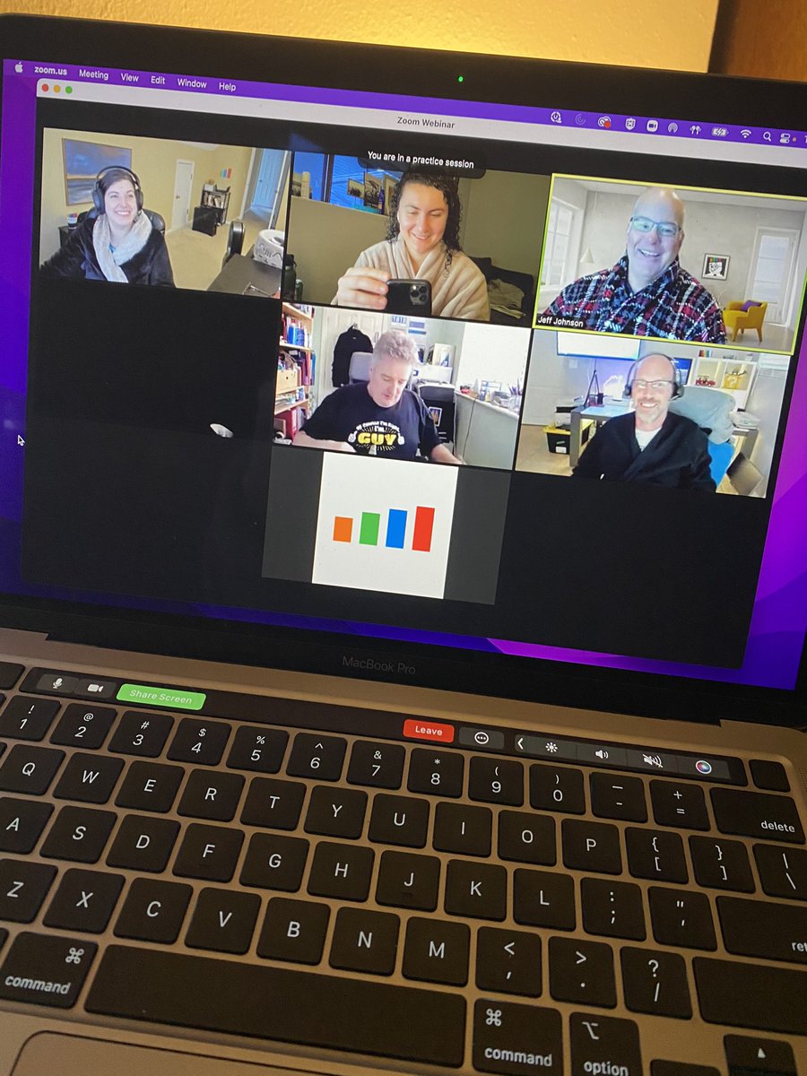 LMalachevsky's tweet photo. When you show up to a 6:30am meeting in a bathrobe, and everyone (except @guyrleech) goes and grabs theirs 😂😂😂

On that note, don’t miss the ControlUp Troubleshooting Showdown TODAY at 2pm ET!

@joelinthecloud @JJ_VDI @OhEugenius @TrententTye https://t.co/fzDQv5BK9P