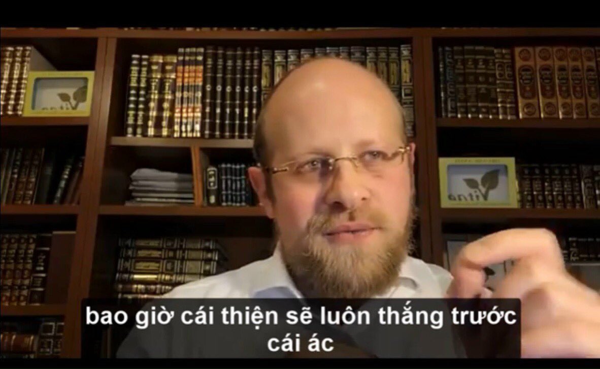 PhinLinh's tweet photo. Hỡi các công dân của Bỉ ! Hãy nhìn cách Bỉ đối xử với người Bỉ . Hãy làm như chính phủ Bỉ nói , đừng làm như chính phủ Bỉ đang làm. Yêu cầu chính phủ Bỉ trả #Vitae cho chúng tôi. @Europol 
@BelgiumMFA 
@BelgiumUN
@FOD_Justitie
@policefederale 
@jior4justice https://t.co/34PWa9N9y9