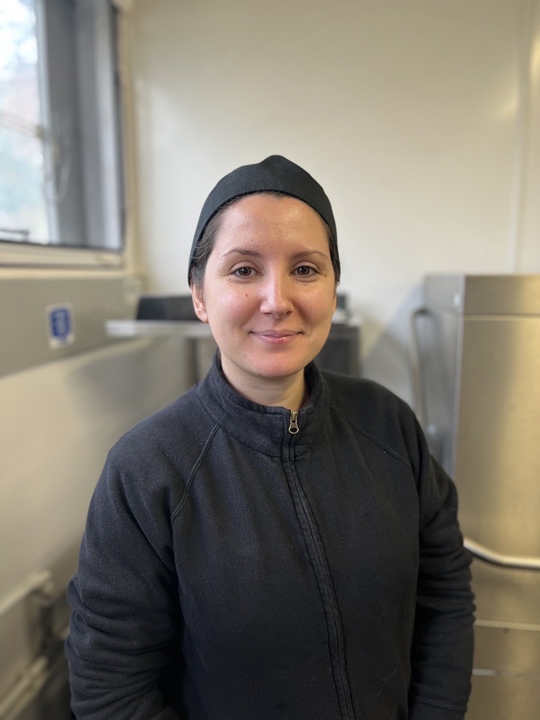 Greda, our in-house Pastry Chef. 🥐

Greda has worked at Planet Organic for 2 years, developing delicious recipes for our bakery in our Food to Go team. Her latest work? The new vegan banana bread, carrot cake, and brownie. 😍
#FemaleFounderMonth #PlanetOrganic