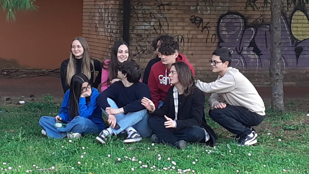 EvenNeetRead's tweet photo. 📹 #ASOC2122 #OpenCoesione #EvenNeetRead #Lezione3 #Video https://t.co/Bi4XsxAH6J