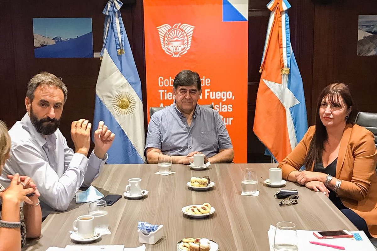 Ministerio de Trabajo y Empleo tweet media