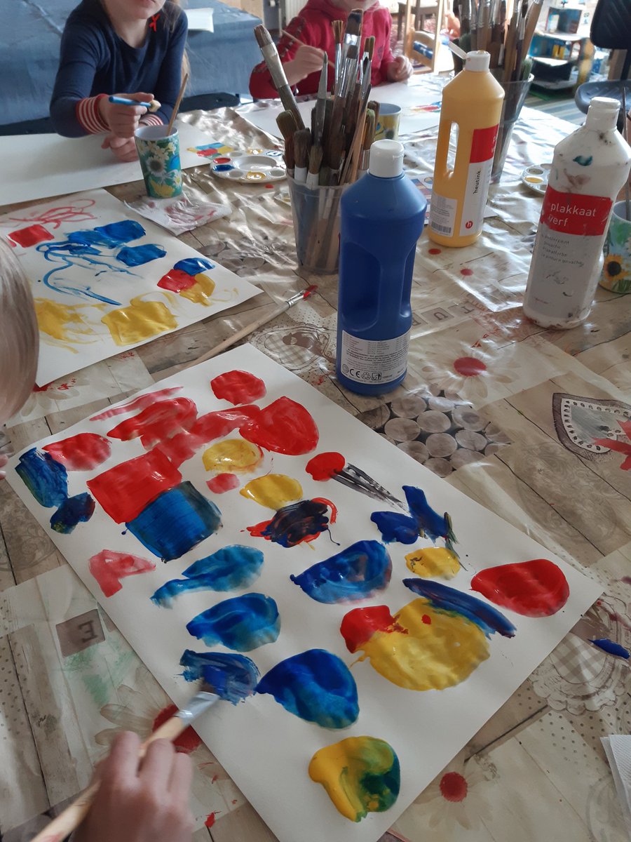 #Mondriaan naschilderen #buitenspel #kubb #BSO #wieisdemol #samen #plezier