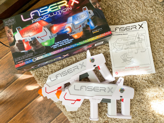 DeliciouslySavv's tweet photo. 🙌Get Your Game On With Family Friendly Games That Provide Year Round Entertainment! Check Out My Review of Laser X Revolution, All-Pro Passer Robotic Quarterback & SpyBot Room Guardian! #SpringGiftGuide2022🥀🌼🌻
Check it out👉 https://t.co/3qq9Sl0rm2 via @DeliciouslySavv https://t.co/B1CDWVRoiy