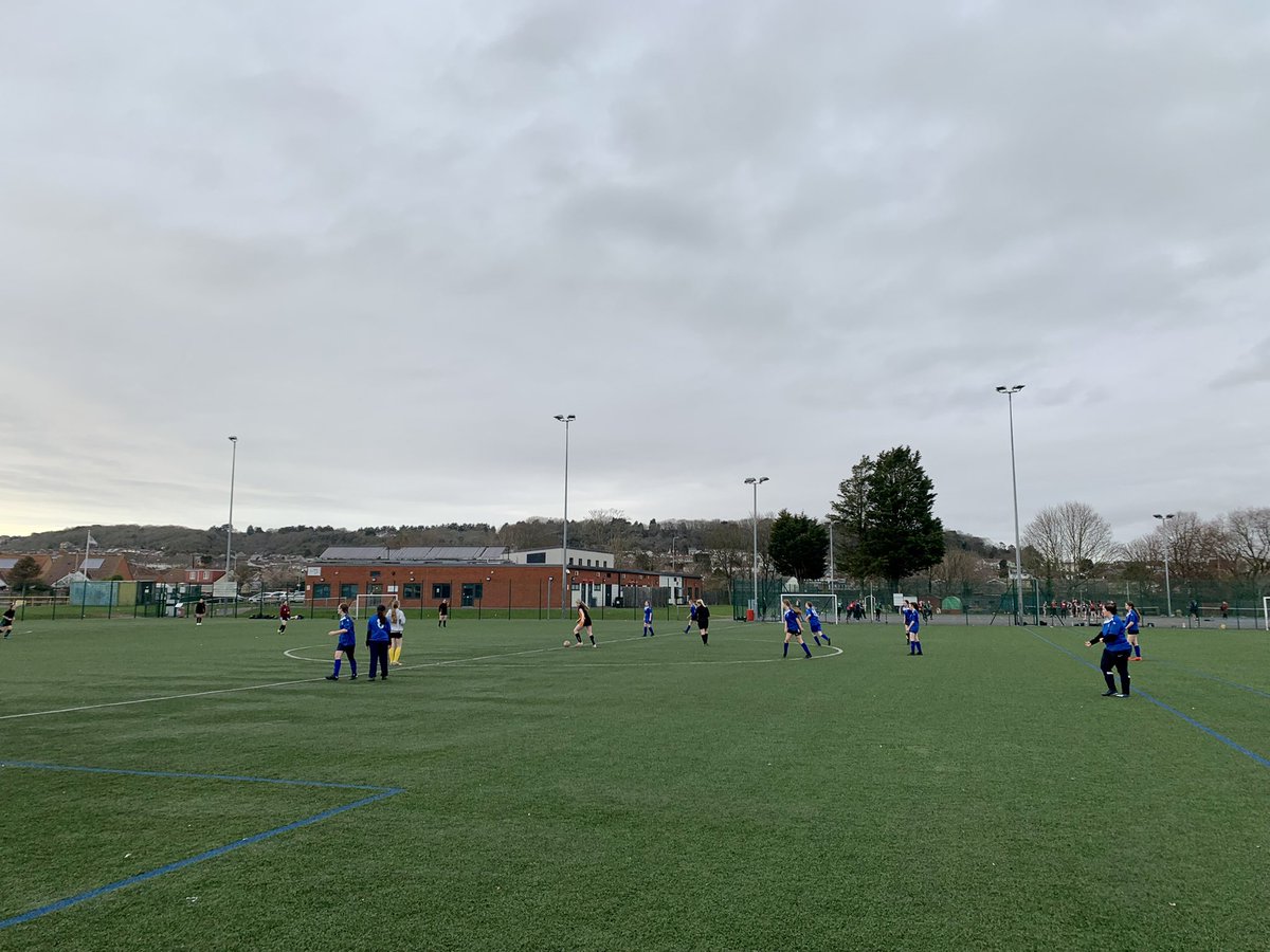 WCSAPE's tweet photo. Year 10 and 11 girls played Churchill tonight. 9-0 win to WCSA! Well done to all involved!⚽️ @WorleCSA https://t.co/yFZZdUfZJP