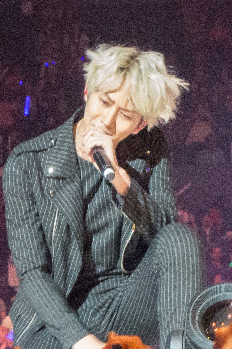 heechularchive's tweet photo. https://t.co/RA1qEdc6q4