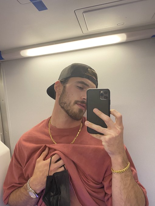 i wanna join the mile high club https://t.co/nuF4q1apnY