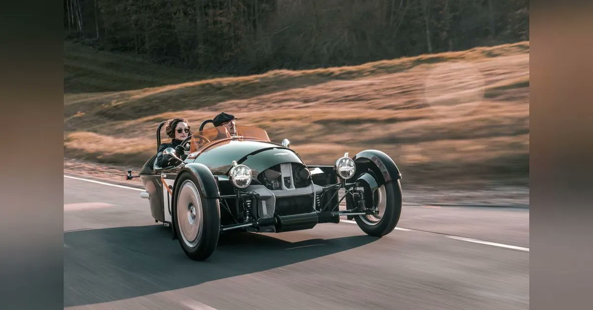 The 2022 Morgan Super 3 – What You Need To Know! buff.ly/37emPwi #codyscarconundrum #cccpodcast #automotive #cars #morgan #morgan3wheeler #podernfamily #spotifypodcasts #podbean #carpodcast #automotivepodcast #carnews #newcars #PodcastAndChill #podcasting #spotify