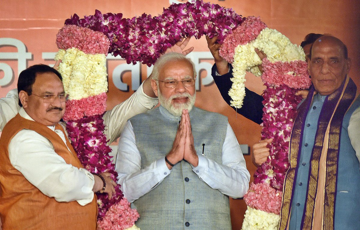 राज्यों के चुनाव में भाजपा को मिली प्रचंड जीत,  प्रधानमंत्री आदरणीय नरेंद्र मोदी जी की अंतहीन विकास यात्रा में नए भारत के निर्माण का एक स्वर्णिम स्वागत द्वार है।
अभिनंदन है  ऐसे युगपुरुष आदरणीय नरेंद्र मोदी जी का। <a href="/PMOIndia/">PMO India</a> <a href="/BJP4UP/">BJP Uttar Pradesh</a> <a href="/BJP4India/">BJP</a> <a href="/aksharmaBharat/">A K Sharma</a> <a href="/AmitShah/">Amit Shah</a> <a href="/JPNadda/">Jagat Prakash Nadda</a>