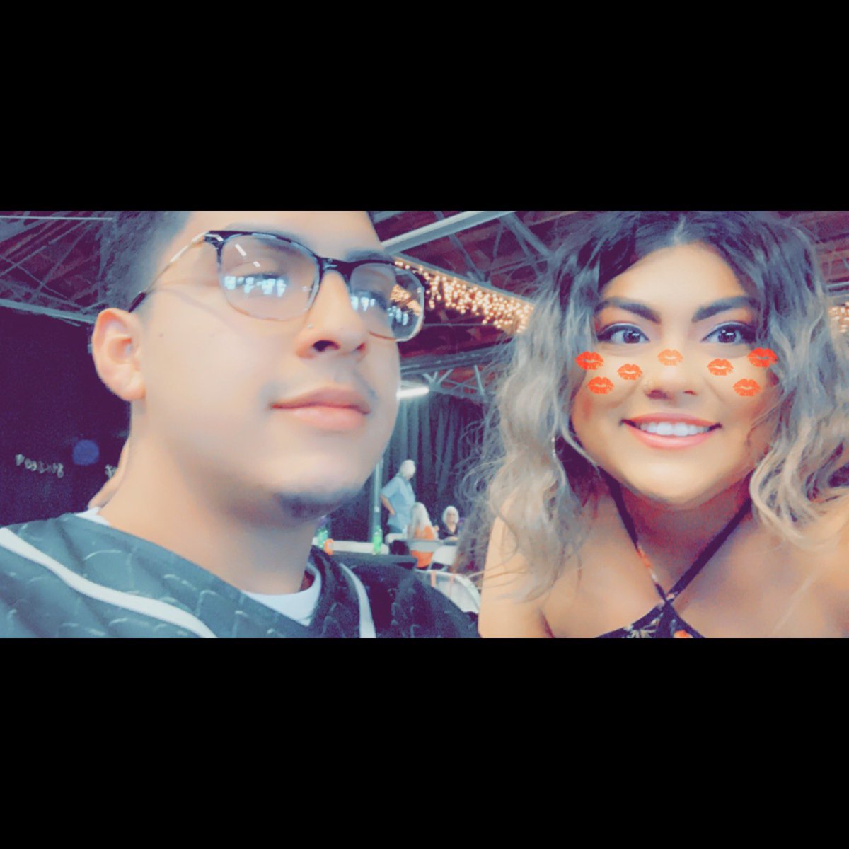 Sades2118_'s tweet photo. Happy 25th bro cheers to a million more! You already know how we rock 🤞🏾❣️🥳🥳 @Losmania11 https://t.co/r9DucyrevV