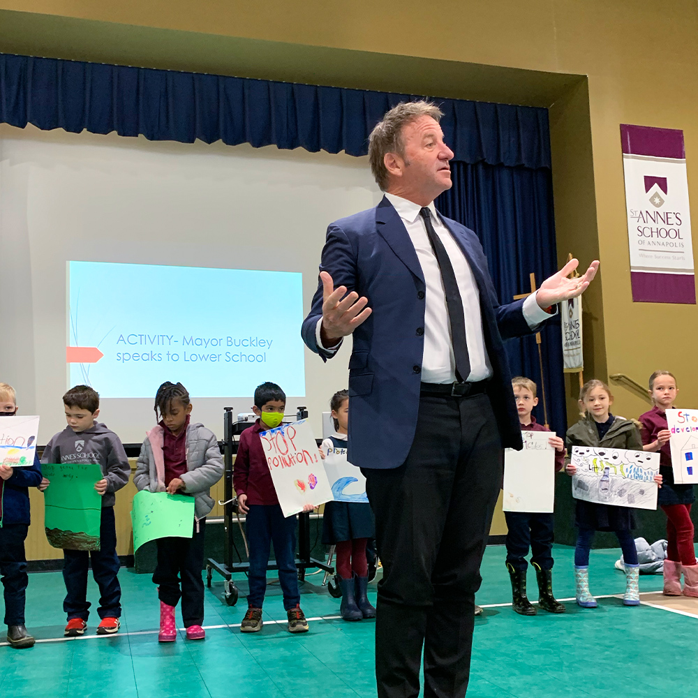 stannesschool's tweet photo. We had the pleasure of welcoming Mayor Buckley, Alderman Savidge, and Dean D’Camera to campus where First Grade shared their research on environmental concerns. Mayor Buckley strolled the Nature Path and even took a quick selfie! #ThrivingTogether https://t.co/RuCbIzoq00
