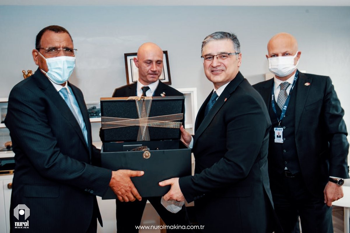nurolmakina's tweet photo. We are honoured to host His Excellency Mohamed Bazoum and esteemed members of the Republic of Niger delegation at our facilities.
.
#nurolmakina #nurol https://t.co/5lFKScuYgT