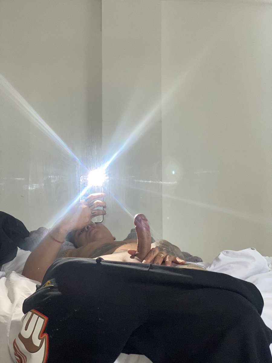 Angelsexx_'s tweet photo. Ven siéntate aquí 😈🍆🍆 

https://t.co/fSZ1GBbonZ https://t.co/sp6OWsK82V