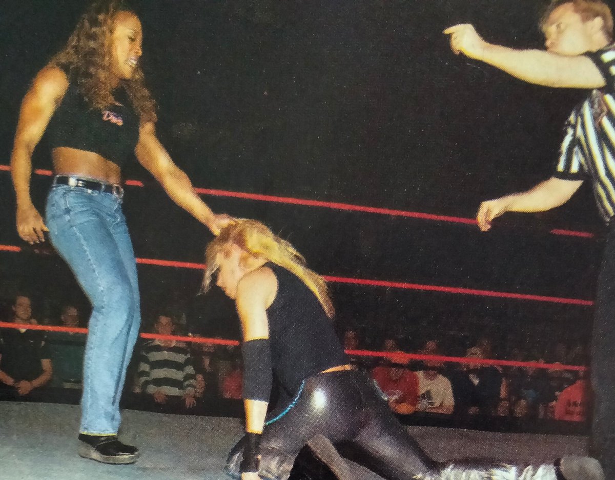 RT @WrestlingIsKing: The tough-as-hell Jazz doninates Trish Stratus,back in 2002 https://t.co/Orl4JT2EtE