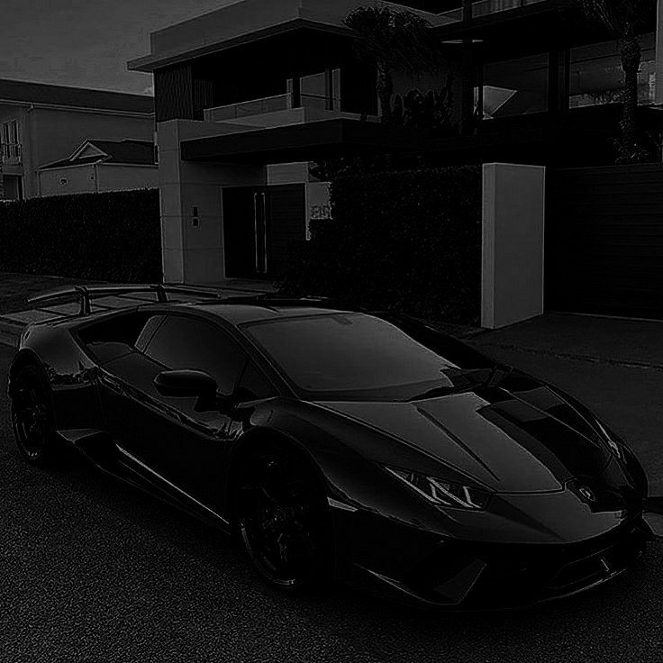 beamer altımda gidiyom hatuna,
boynumdaki sallanan altınlara bak