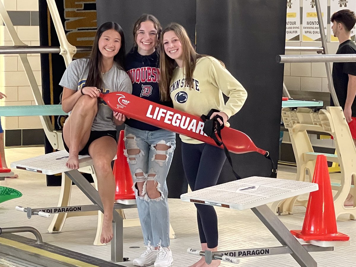 Day 4 #inclusionweek with Best Buddies.  
Polar Plunge !!🐻‍❄️
Many thanks to FBLA, ARK, BSU, Law Team, MiniThon, Academic Games, GSA, LEO club, MHS Football and Unified Bocce for participating👏🏼 
To be continued….. 
<a href="/hilltopspartan/">Montour High School</a> 
<a href="/morganc0001/">Morgan Cholewa</a> <a href="/_saraheaton/">sarah eaton</a> <a href="/MakennaTorrens/">Makenna Torrens</a>