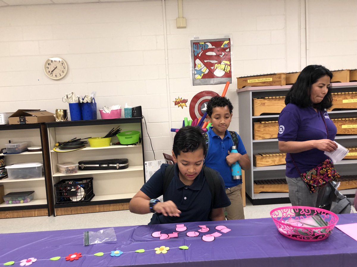 We had an awesome time celebrating Spring at Family Food and Fun. ⁦<a href="/GTEtoucans/">Golden Terrace Elementary</a>⁩