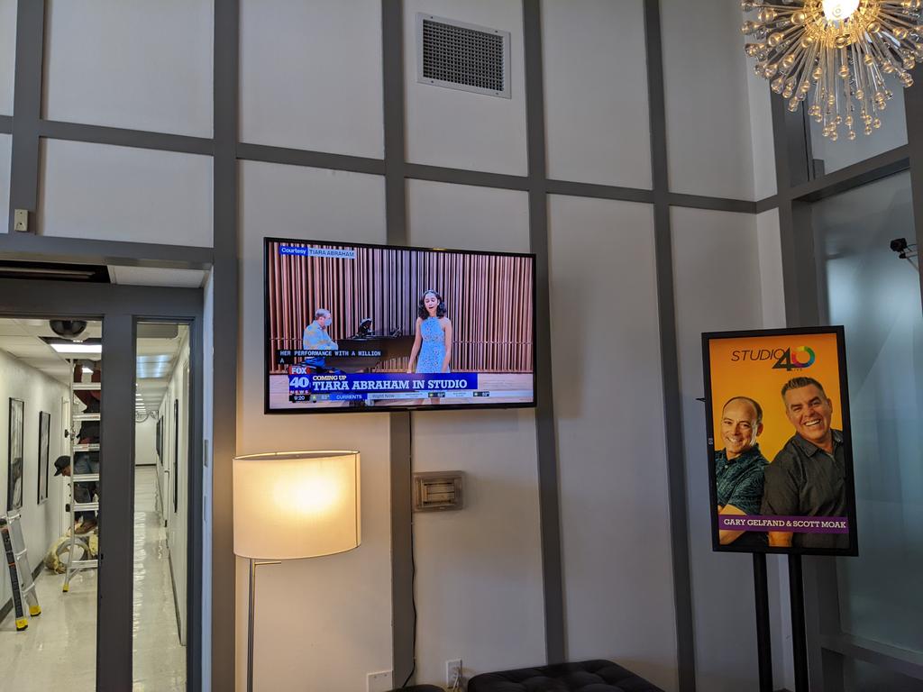 sopranotiara's tweet photo. This time in @FOX40 studio, stay tuned for my live interview in 9.45am segment @ucdavis @UCDavisMusic @Chancellor_May @CamelliaSO @baldinic https://t.co/rdv4dvenFk