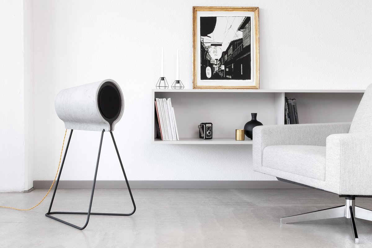Vonschloo — Swiss Loudspeakers Made of Cement Composite
visuall.net/2022/03/10/von…
#design #productdesign #vonschloo #audio #hifi #speakers #loudspeakers #concretespeakers #concrete #cement #eternit
