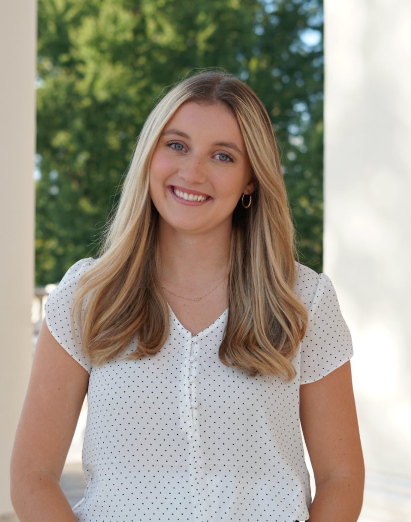 teachersinthemo's tweet photo. #MeettheTeam We are excited to welcome Hannah Malcolm to our TIM team as an undergraduate research assistant! Hannah is a third-year student at @UVAEdu pursuing a double-major in Youth &amp; Social Innovation and History. Learn more about Hannah➡️ https://t.co/GBX2Bz1gdp https://t.co/inEVGj2lTB
