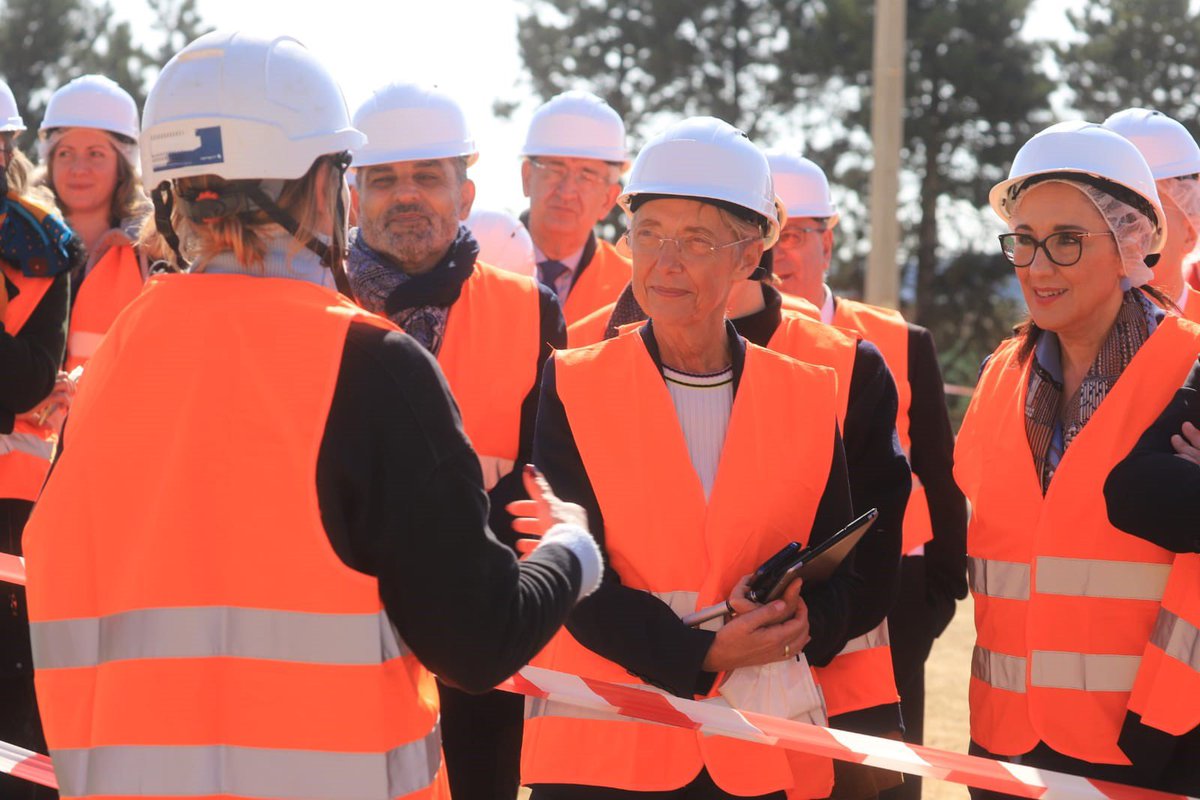 Élisabeth BORNE tweet media