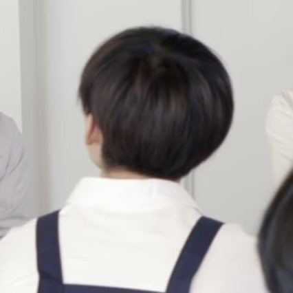 janmtofour's tweet photo. I see no difference https://t.co/SLTISCl2TZ