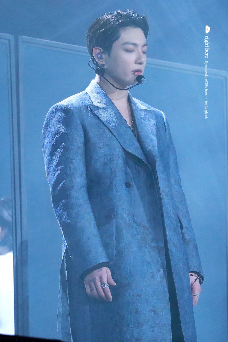 righthere0901's tweet photo. 220310 BTS PTD on Stage in SEOUL HD 4P
#BTS   #방탄소년단   #Jungkook #정국 https://t.co/hpTNF8Yuuv