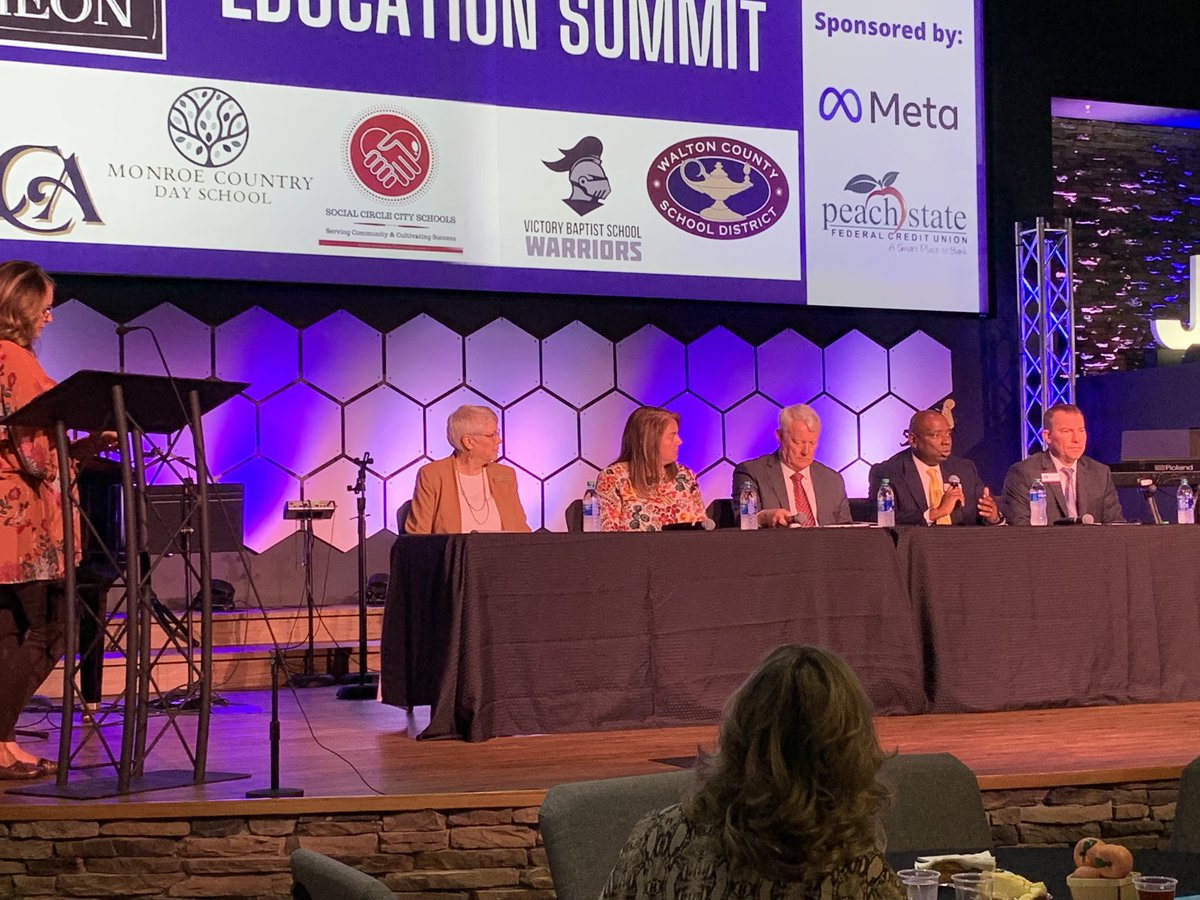 Dr. Hooker shared the great successes that we are experiencing in SCCS during the Chamber of Commerce Education Summit.  We have so much to celebrate!  We are #WaltonProud.