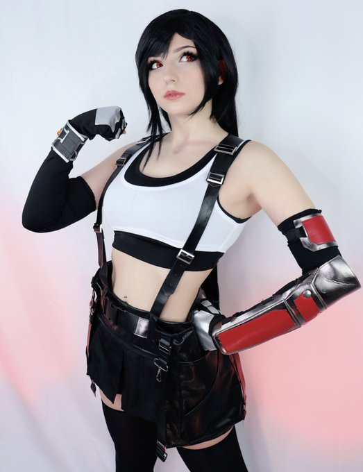 Strong woman 💪❤️ Here’s more of my Tifa Lockhart cosplay! :D https://t.co/Fzp9a1nv5Y