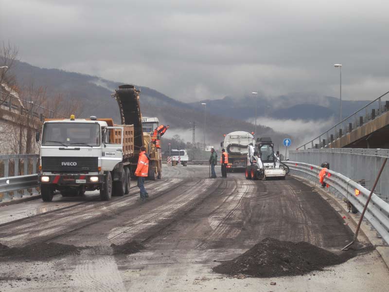 Le imprese stradali per l’aumento dei #prezzi dei #materiali sono in #allarme per il rischio insolvenza

stradeeautostrade.it/notizie/2022/l…

#impresa #stradale #strada #stradeeautostrade