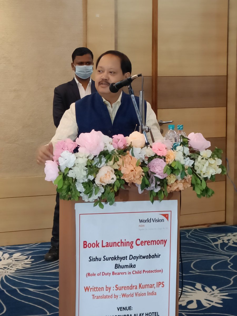 DGPAssamPolice's tweet photo. Today participated in a launch ceremony of a book titled 'Shishu Surakhyat Dwayitwa-baheer Bhumika' (শিশু সুৰক্ষাত দ্বায়িত্ববাহীৰ ভূমিকা) written by Surendra Kumar IPS from Assam Police and sponsored by World Vision India.
#WorldVisionIndia
#childtrafficking https://t.co/pDf2zVLMgL