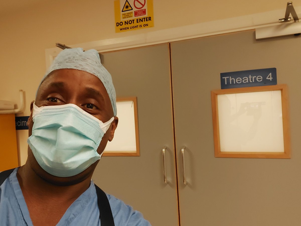 yusuf_yousuf's tweet photo. Working in Breast Surgery today with Ms Barbar. Missing your presence @ccUUrrLLy. https://t.co/W9ClpRgRrP