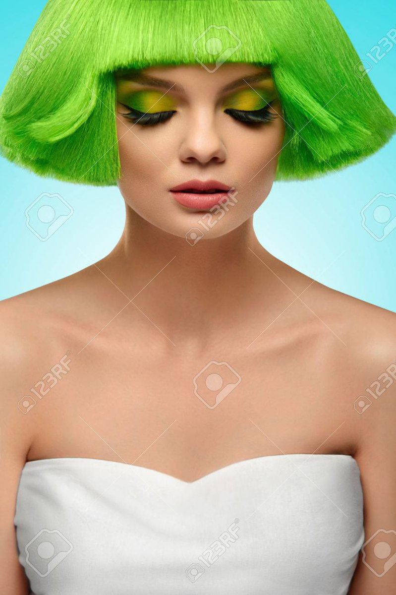 PutzoniusP's tweet photo. Vanessa nach dem Unstyling🤠 #GNTM https://t.co/bfwOPW7cX4
